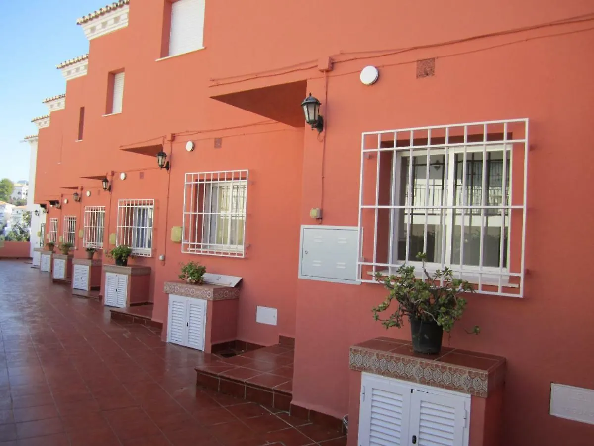Atalaya 1 Villa Nerja 0*,  España